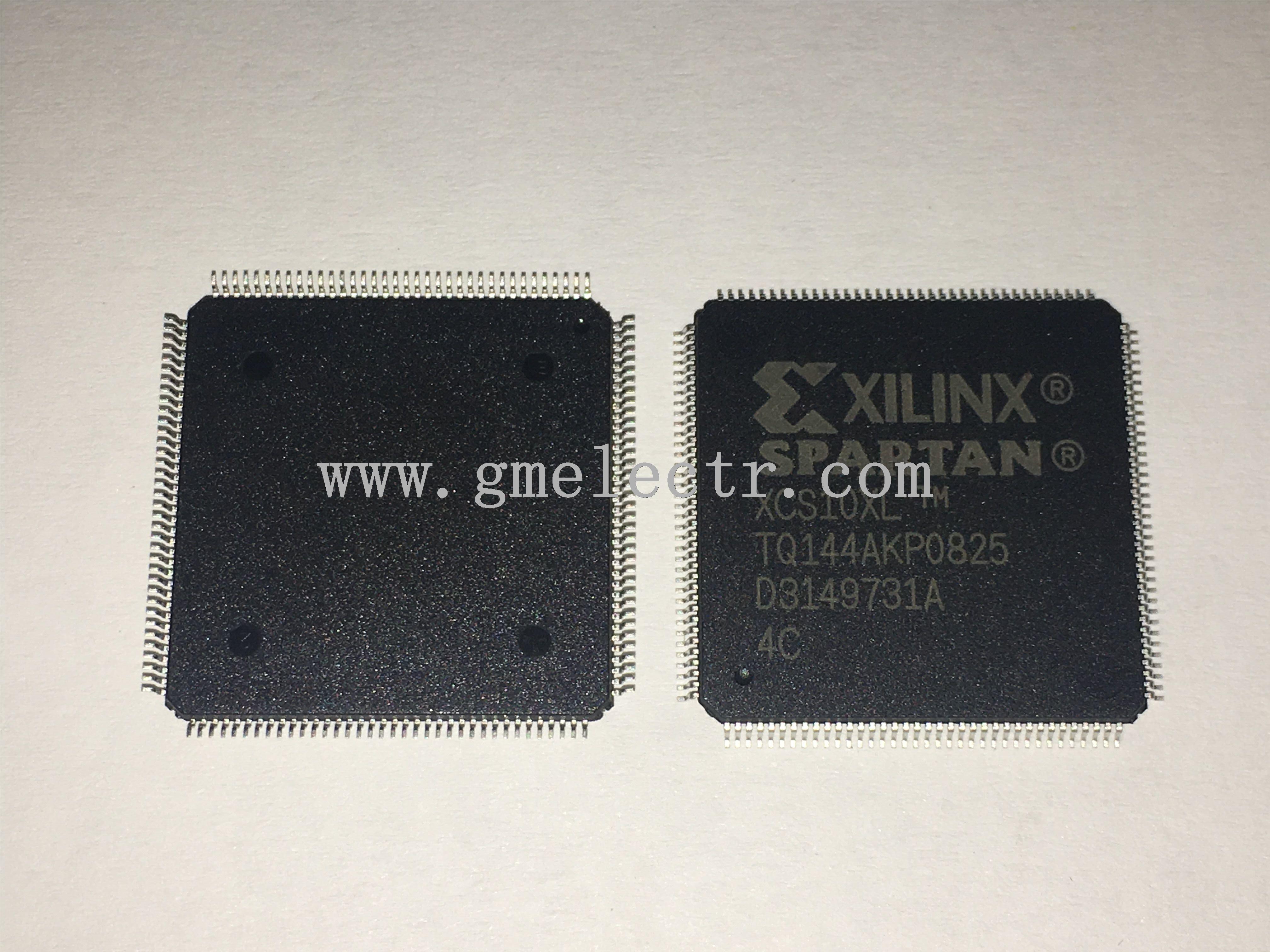 XCS10XL-4TQ144C